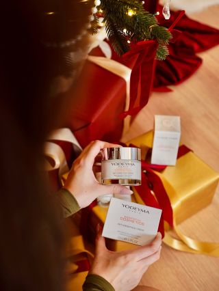 Hledáte kvalitní kosmetiku, která skutečně funguje? Na swee.cz najdete kosmetiku YODEYMA vytvořenou tak, aby vaši pokožku...